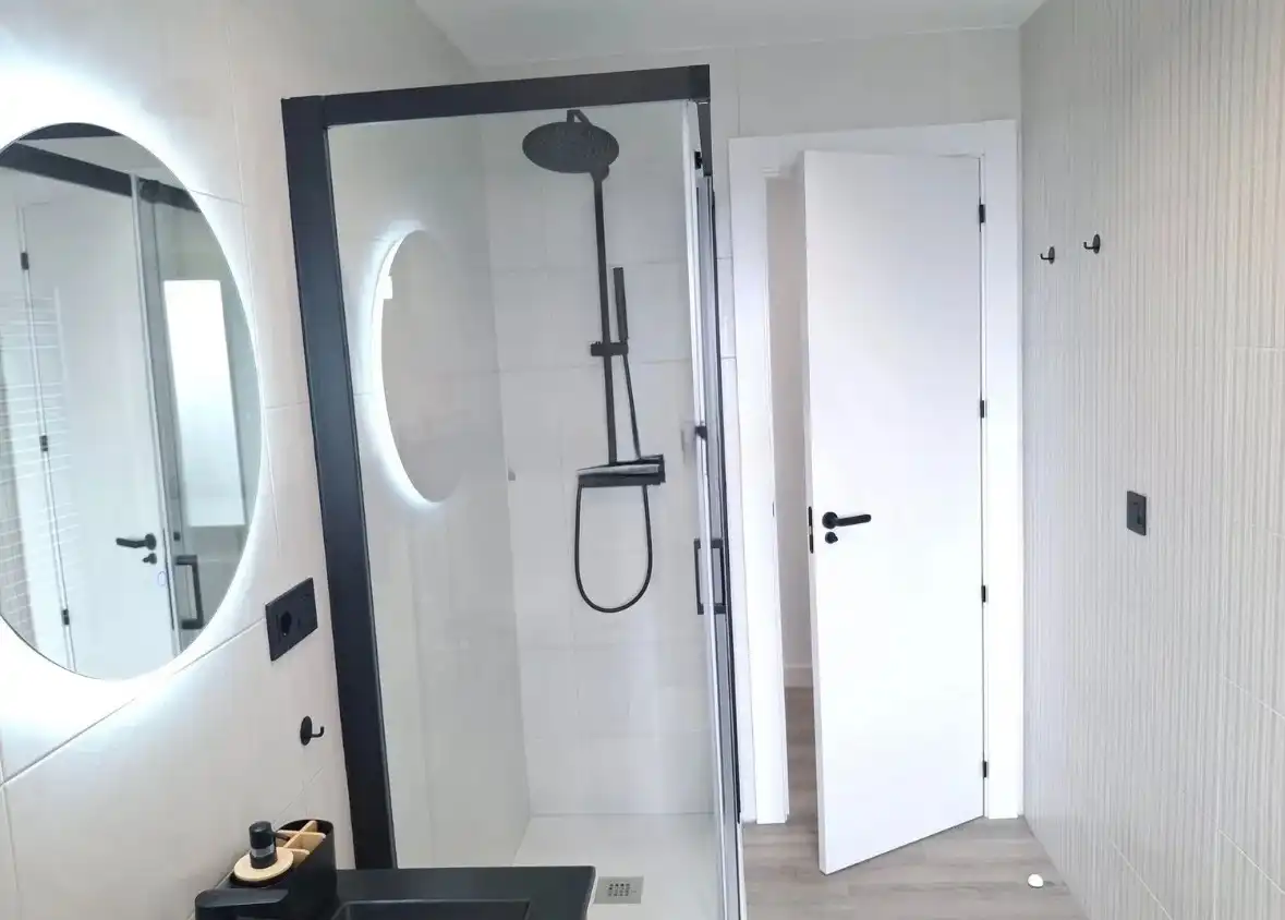 Flat with lift to rent in Avenida de Italia, imagen 12