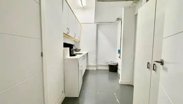 Oficina de alquiler en Madrid con Aire acondicionado, Calefacción y Amueblado