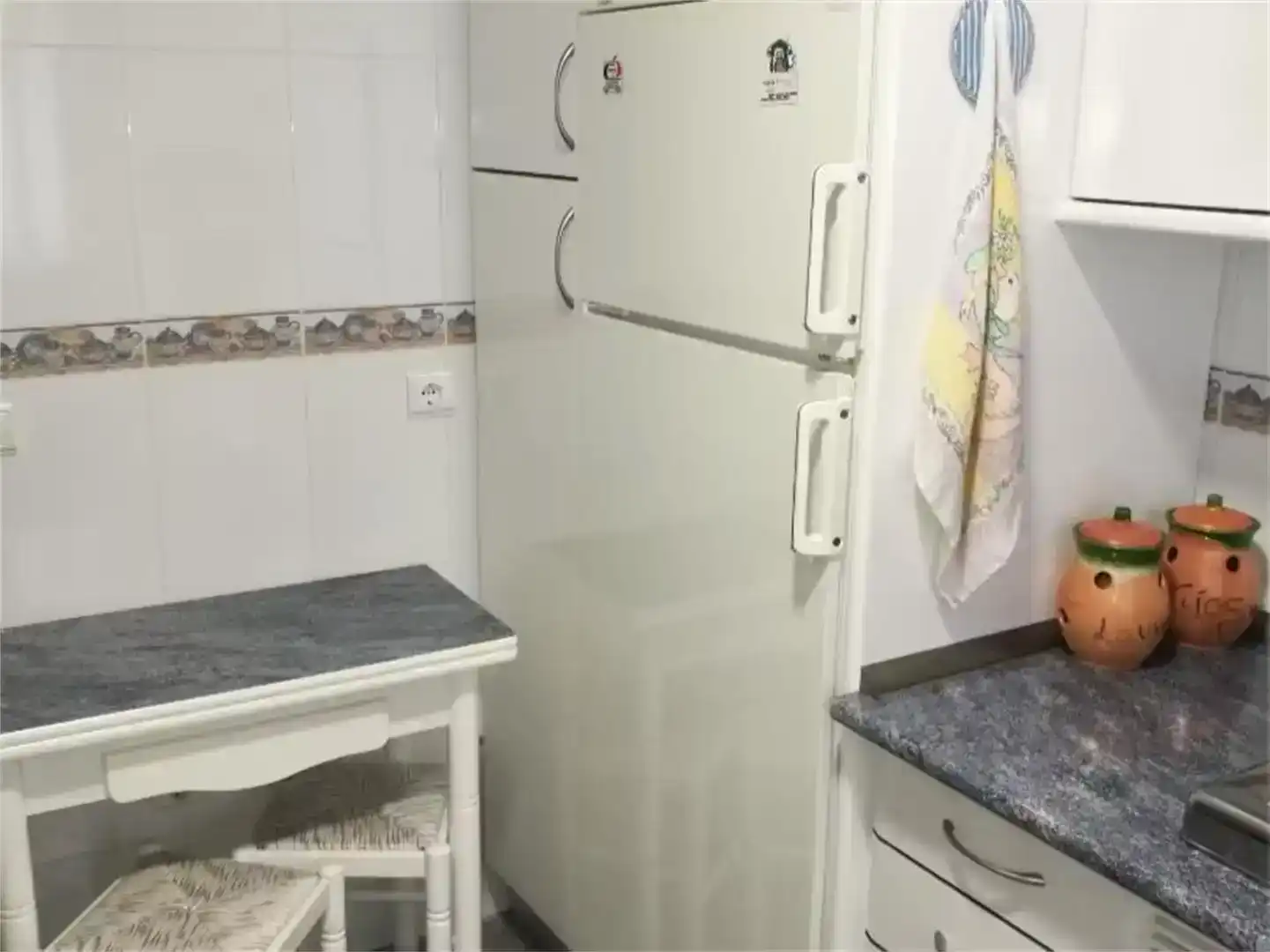 Cocina de Piso en venta en Cuacos de Yuste con Trastero, Amueblado y Balcón
