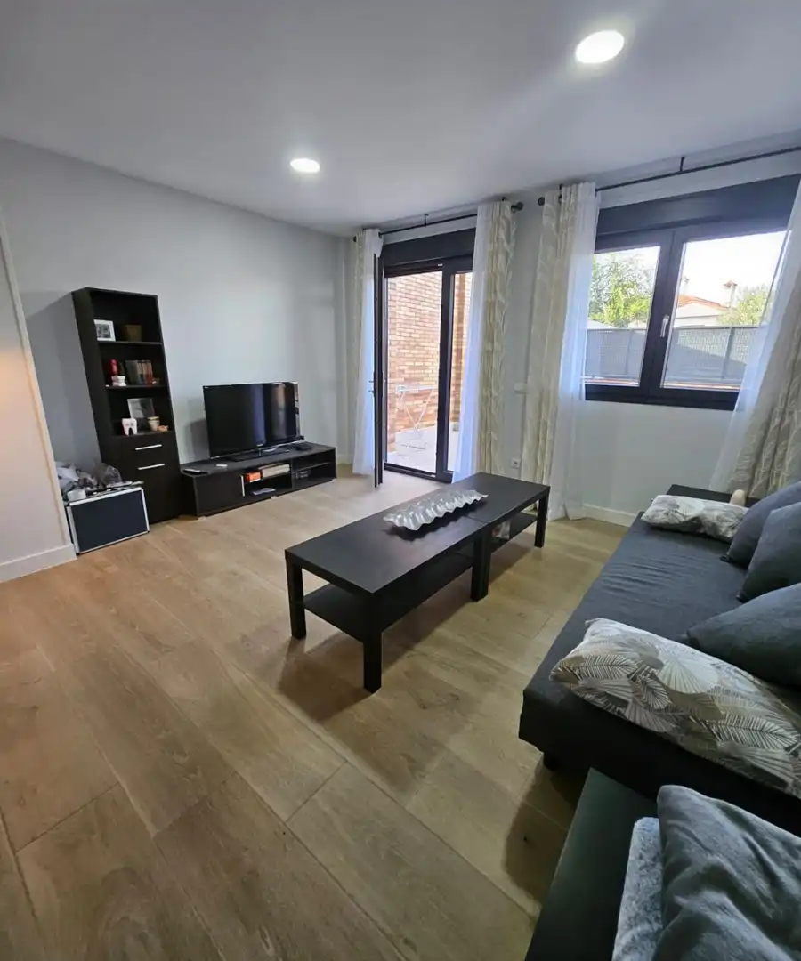 Living room of Flat for rent in Brunete  with Air Conditioner, Heating and Terrace