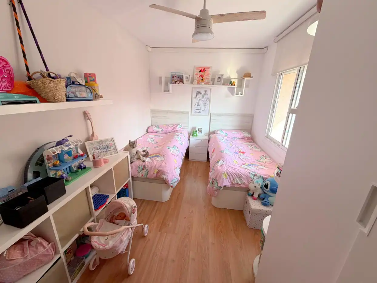Bedroom of Flat for sale in Sagnier - Plaça de Catalunya