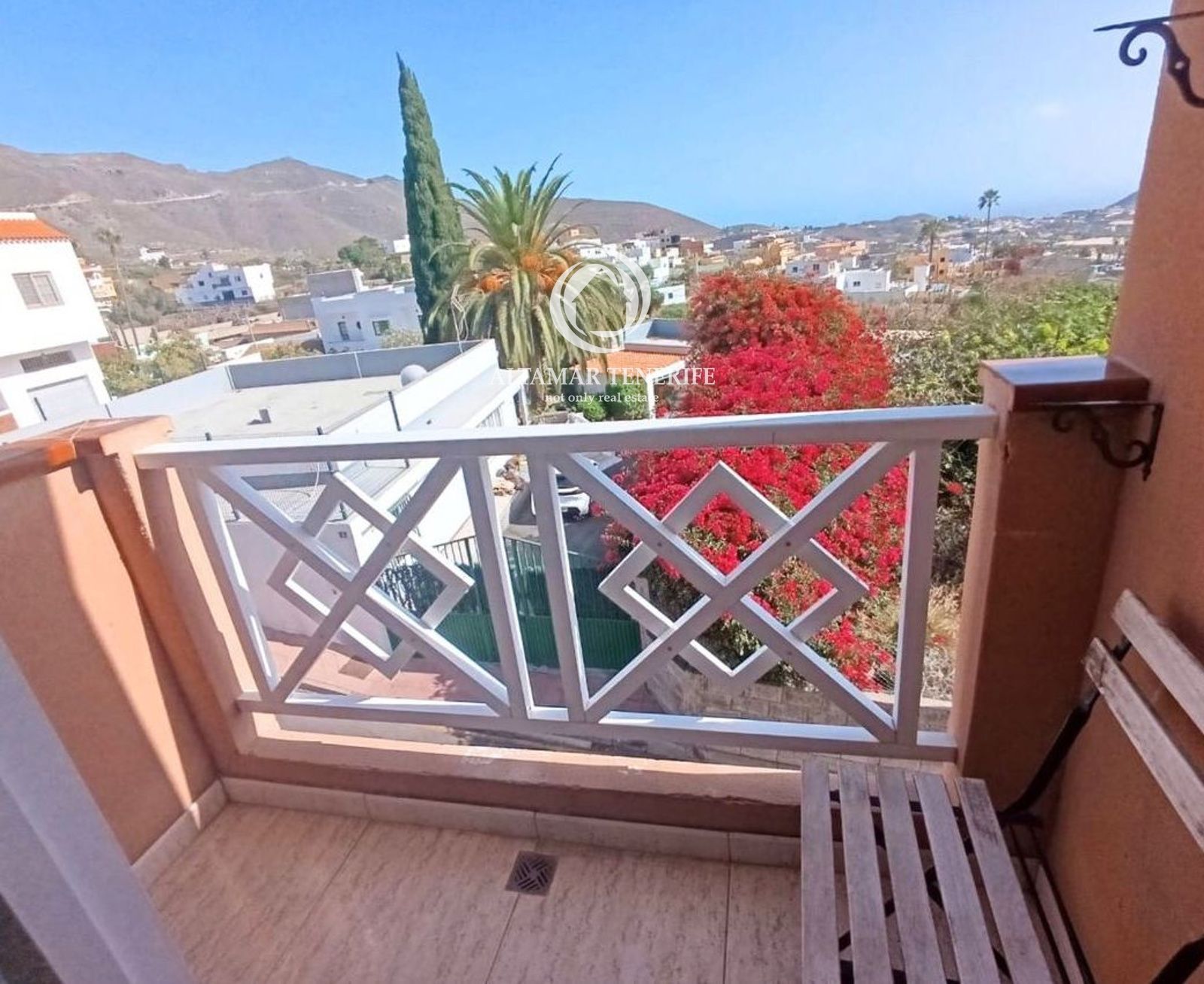 Vista exterior de Apartamento en venta en Arona con Terraza y Trastero