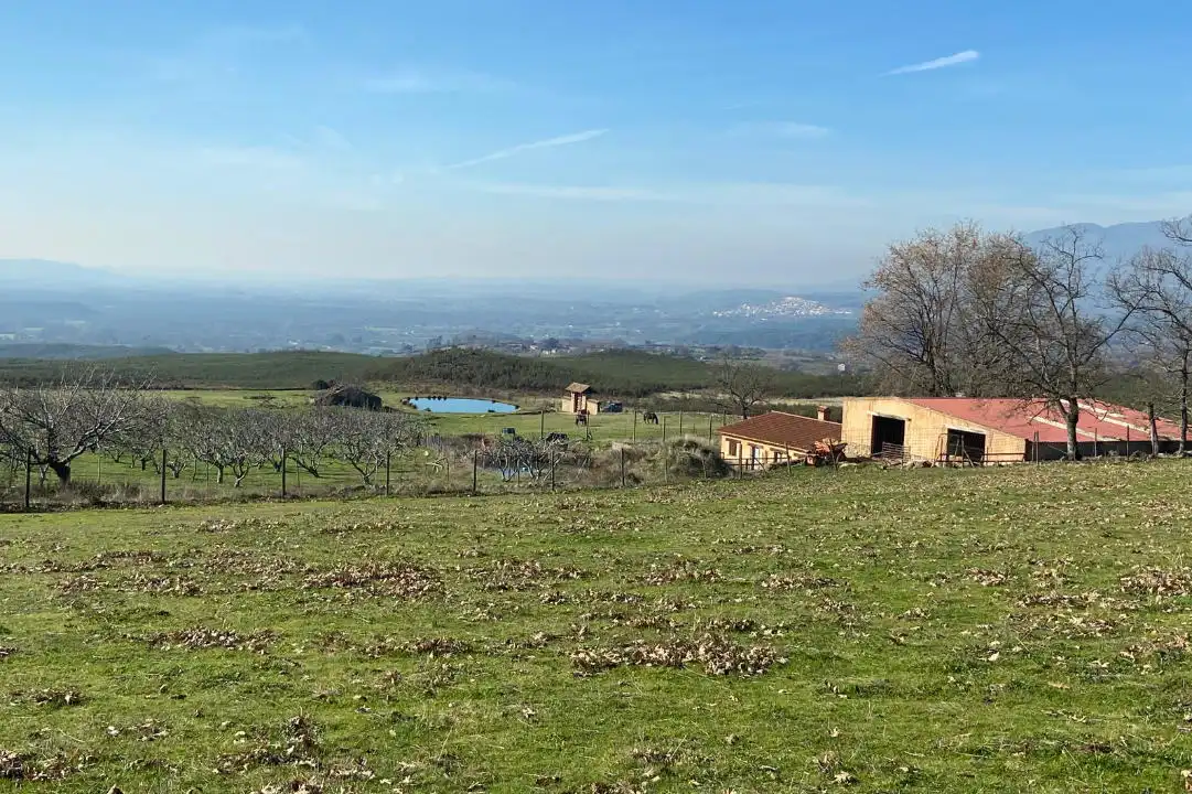 Land for sale in Hervencias