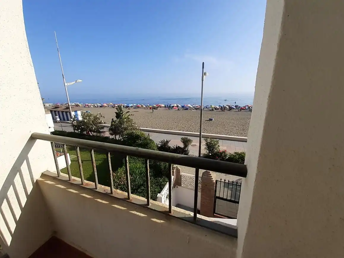 Habitación de Apartamento de alquiler en Torrox con Aire acondicionado, Calefacción y Terraza