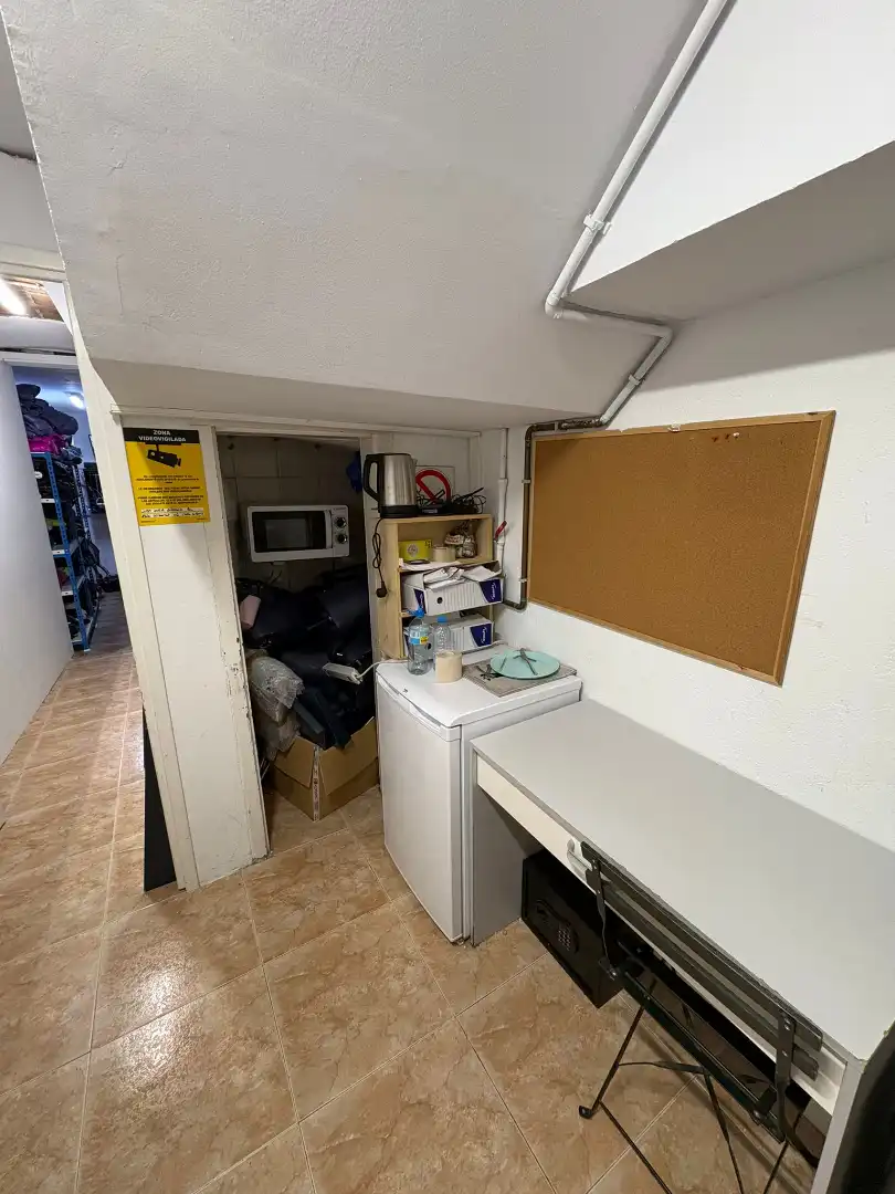 Local de alquiler en Girona con Aire acondicionado y Calefacción