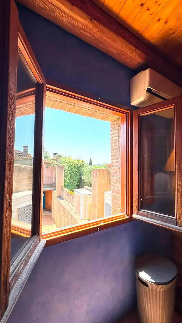 Vista exterior de Casa o xalet en venda en Ullastret amb Aire condicionat, Calefacció i Jardí privat