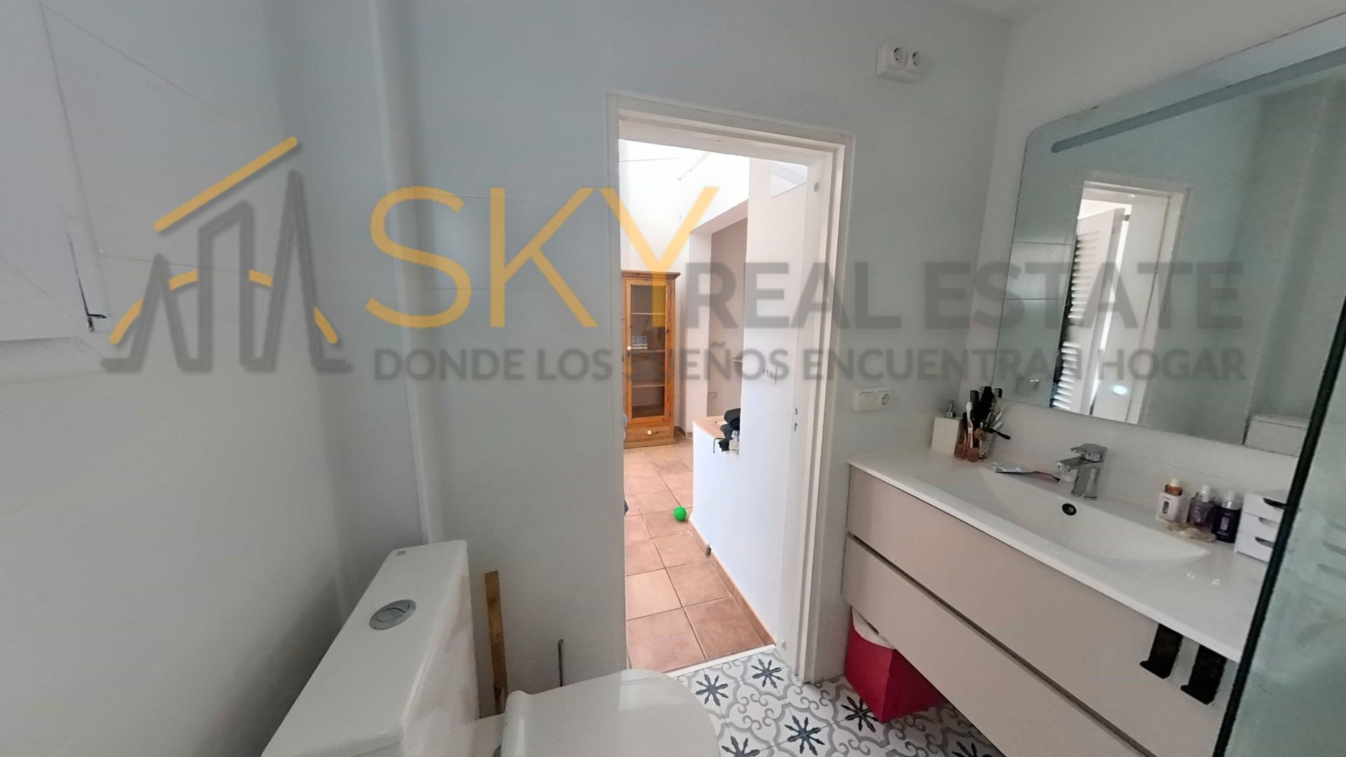 Bathroom of Flat for sale in Manacor  with Terrace and Furnished