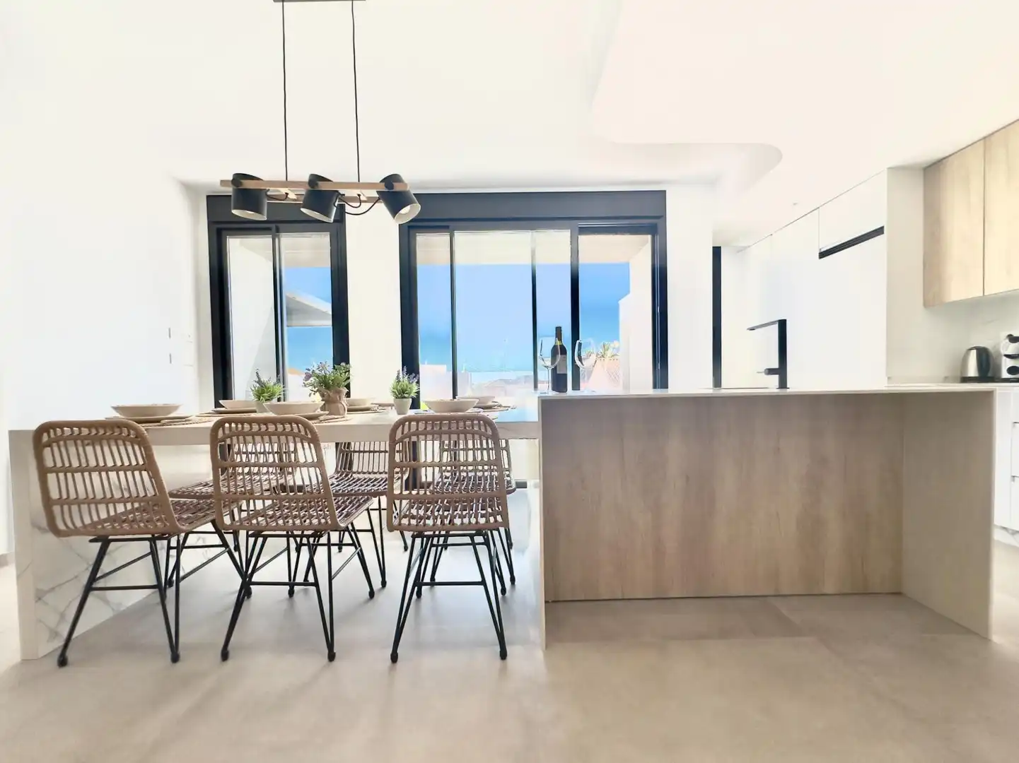 Menjador de Apartament en venda en San Pedro del Pinatar amb Aire condicionat, Terrassa i Traster