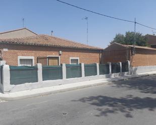 Exterior view of Country house for sale in Aldeaseca de la Frontera