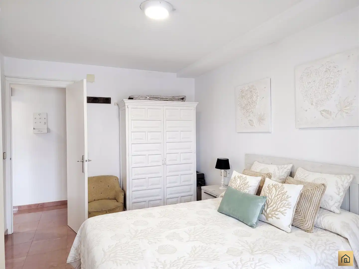 Habitación de Piso en venta en Benidorm con Terraza, Amueblado y Alarma