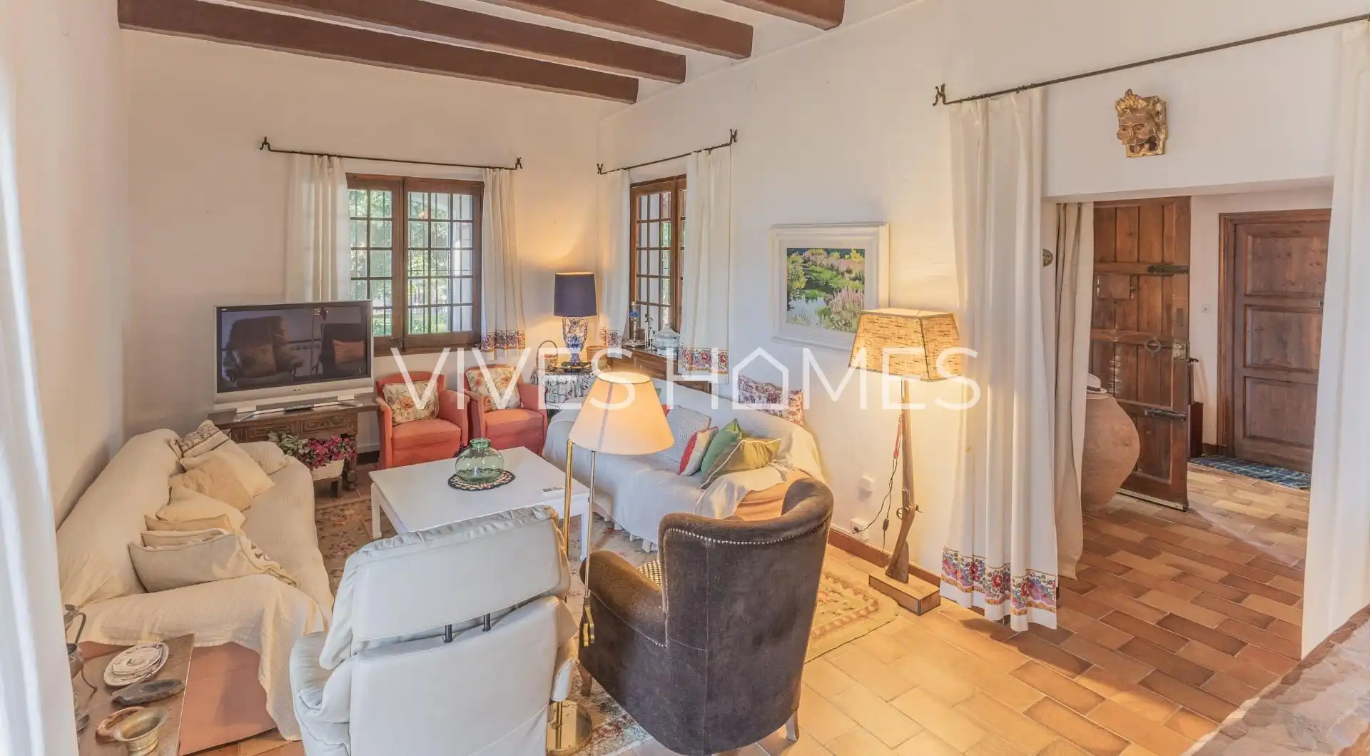 Sala de estar de Casa o chalet en venta en Mataró con Aire acondicionado, Calefacción y Jardín privado