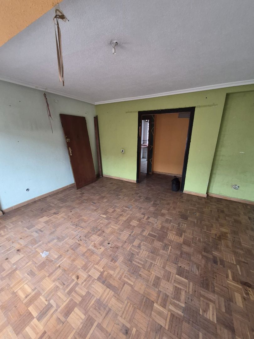 Piso en venta en  Madrid Capital con Calefacción