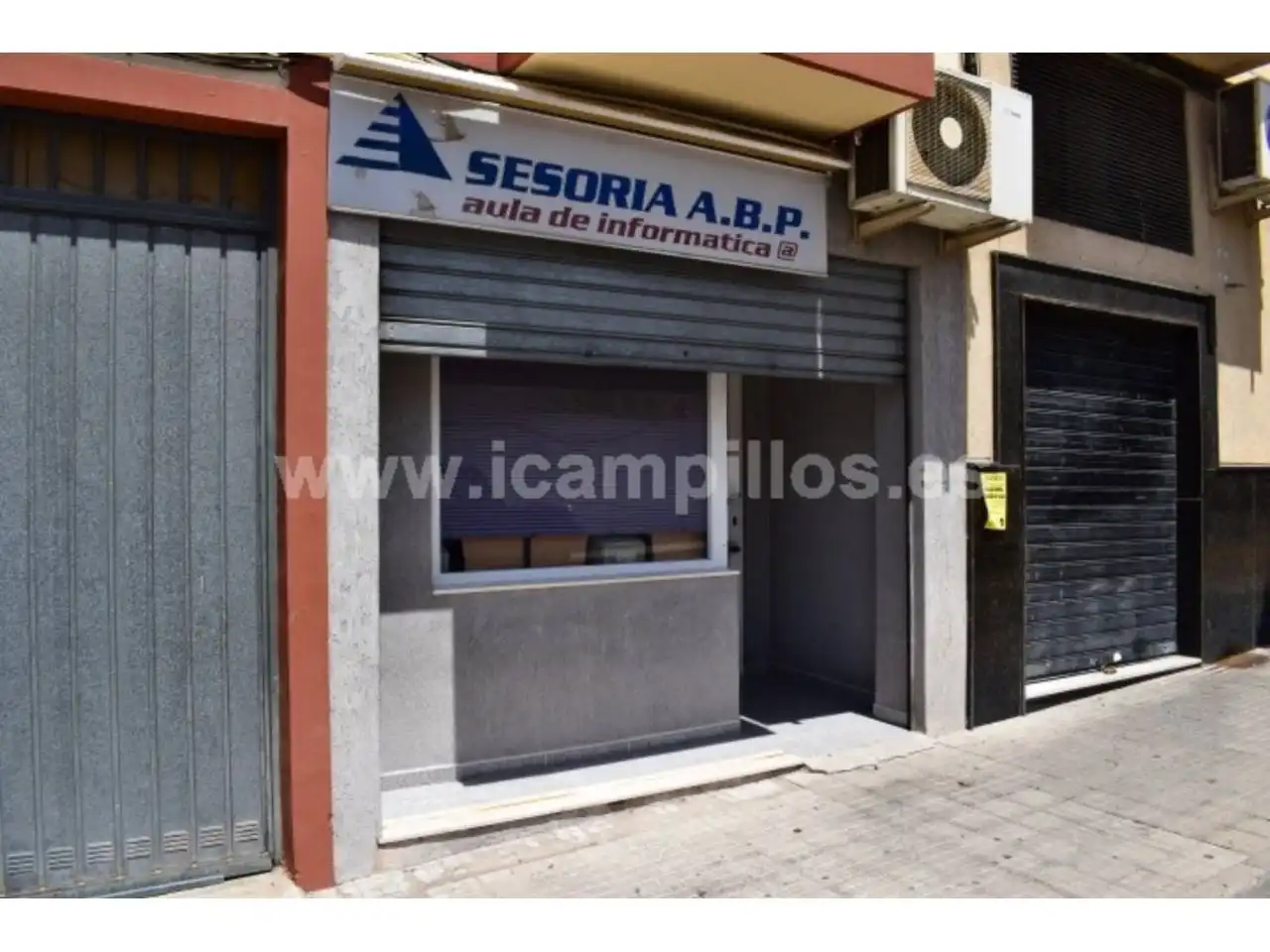 Local comercial en venda a Baena, imagen 8