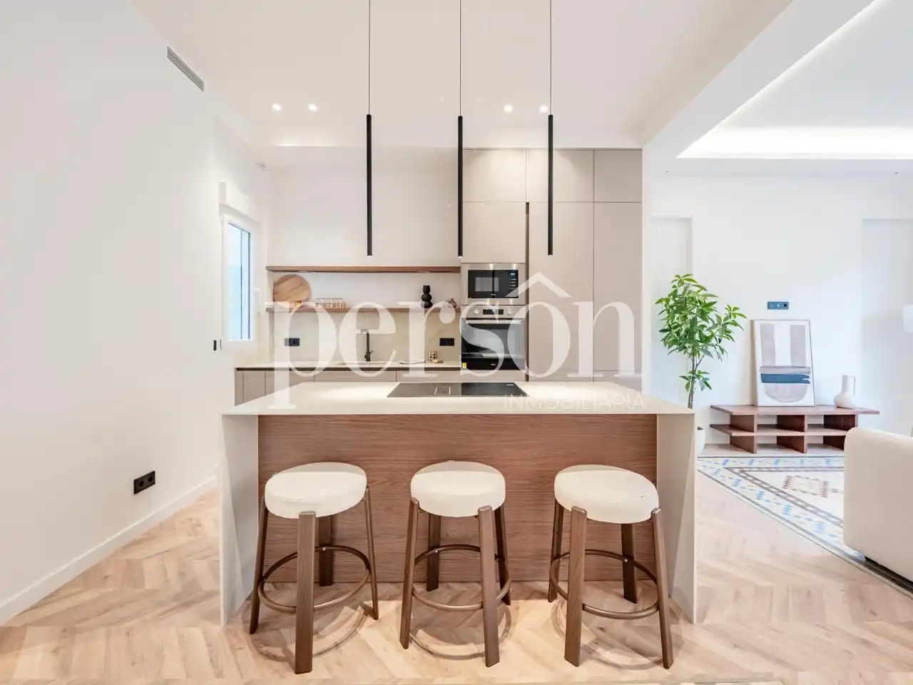 Appartamento con terrazza in vendita a calle de Borriana, imagen 3