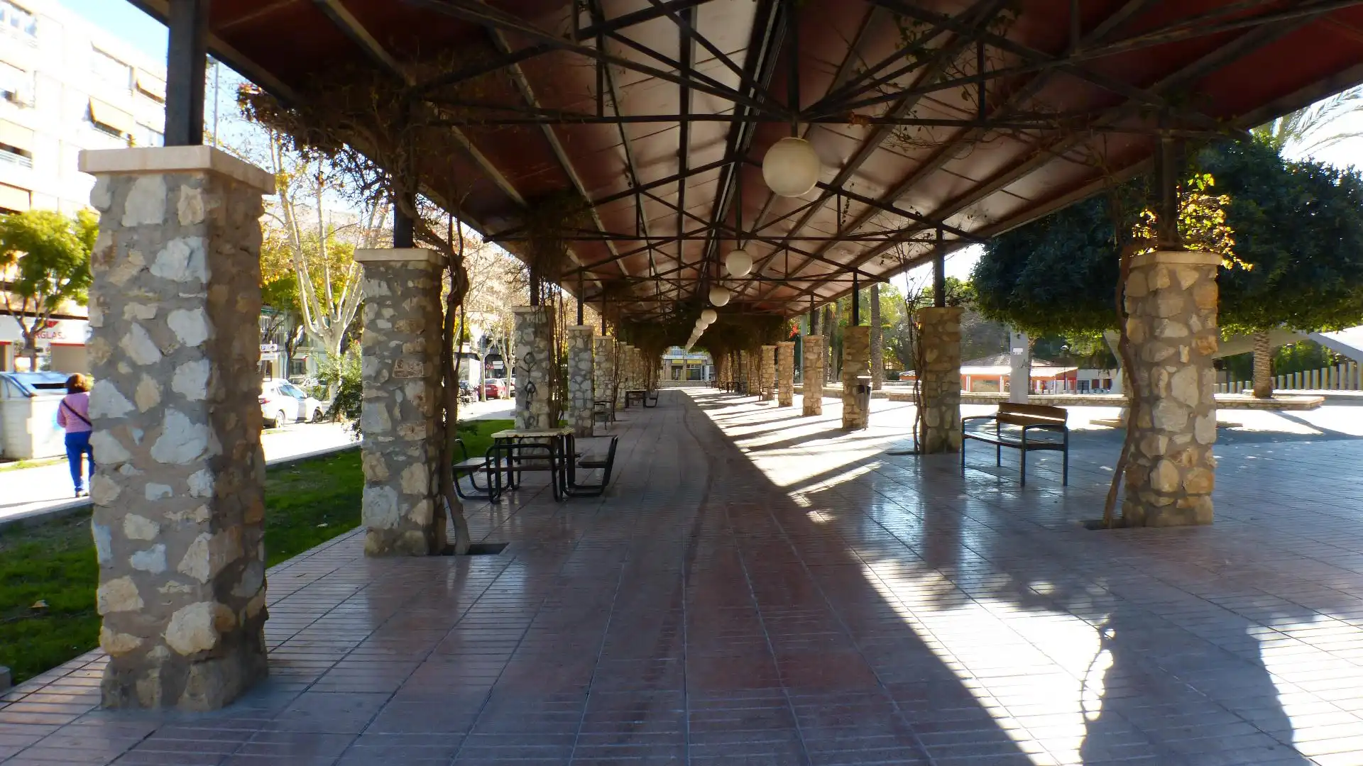 Vista exterior de Casa o chalet en venta en San Vicente del Raspeig / Sant Vicent del Raspeig con Terraza y Trastero
