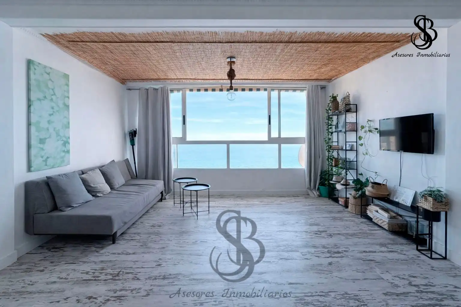 Sala d'estar de Pis en venda en Alicante / Alacant amb Parquet, Moblat i Forn