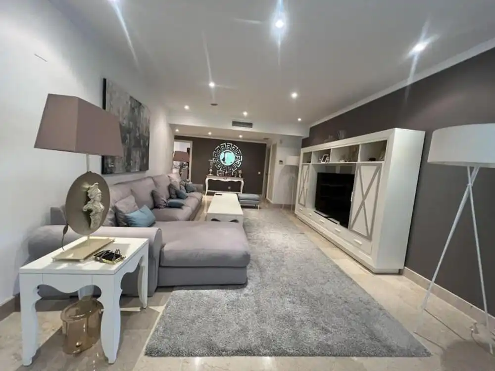 Apartament amb piscina de lloguer a Milla de Oro, imagen 3