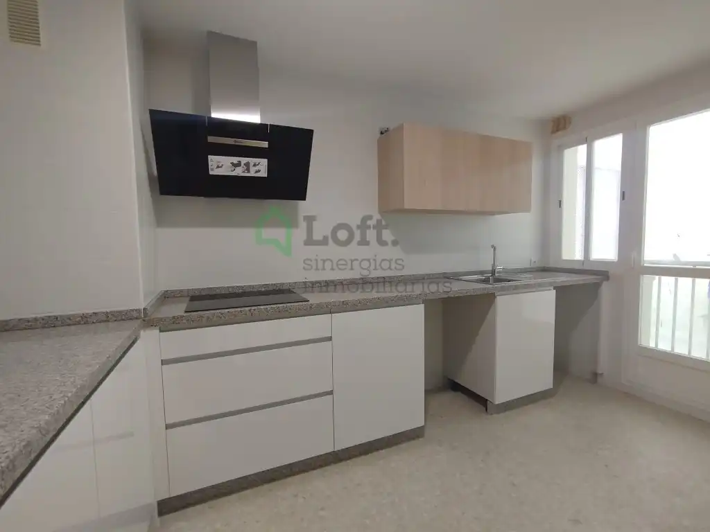 Cocina de Piso de alquiler en Badajoz
