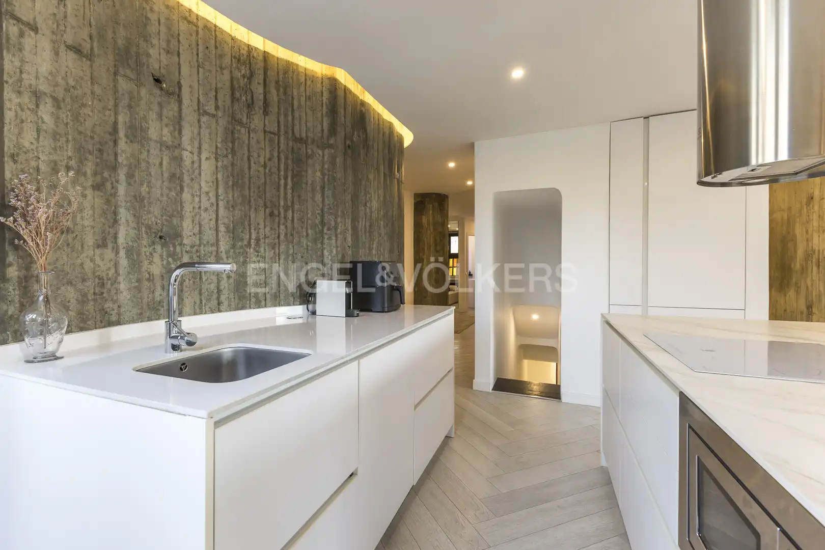 Kitchen of Flat for rent in Madrid  with Air Conditioner, Heating and Furnished