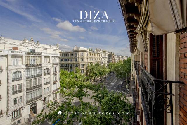 Piso en Venta en Del Príncipe De Vergara en Recoletos