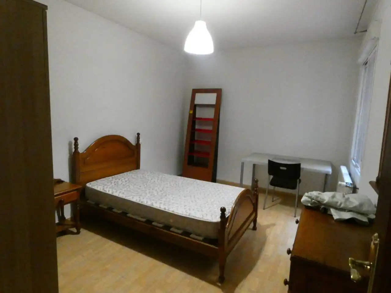 Flat for rent in Calle COVARRUBIAS, Avenida Europa - San Antón