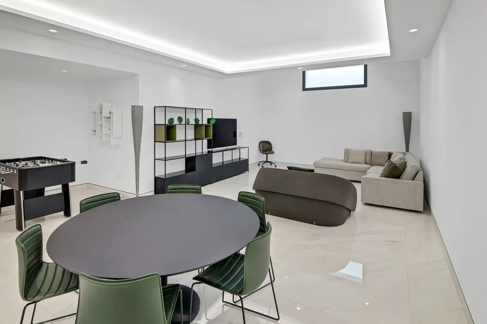 Sala de estar de Apartamento en venta en Estepona con Aire acondicionado, Calefacción y Parquet