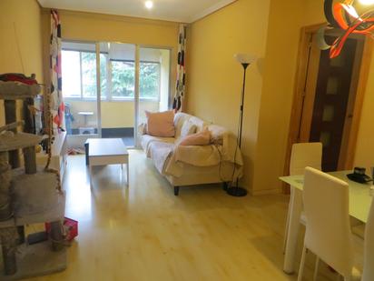 Living room of Flat for sale in Valladolid Capital