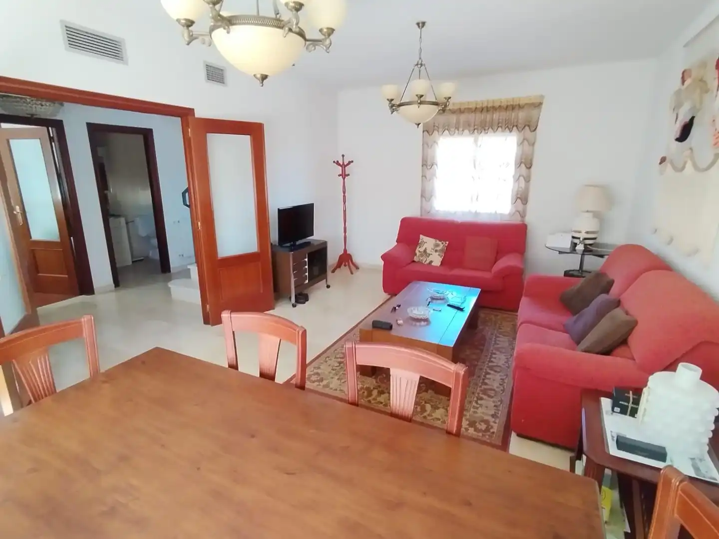 Sala d'estar de Casa o xalet en venda en Cáceres amb Aire condicionat, Calefacció i Jardí privat