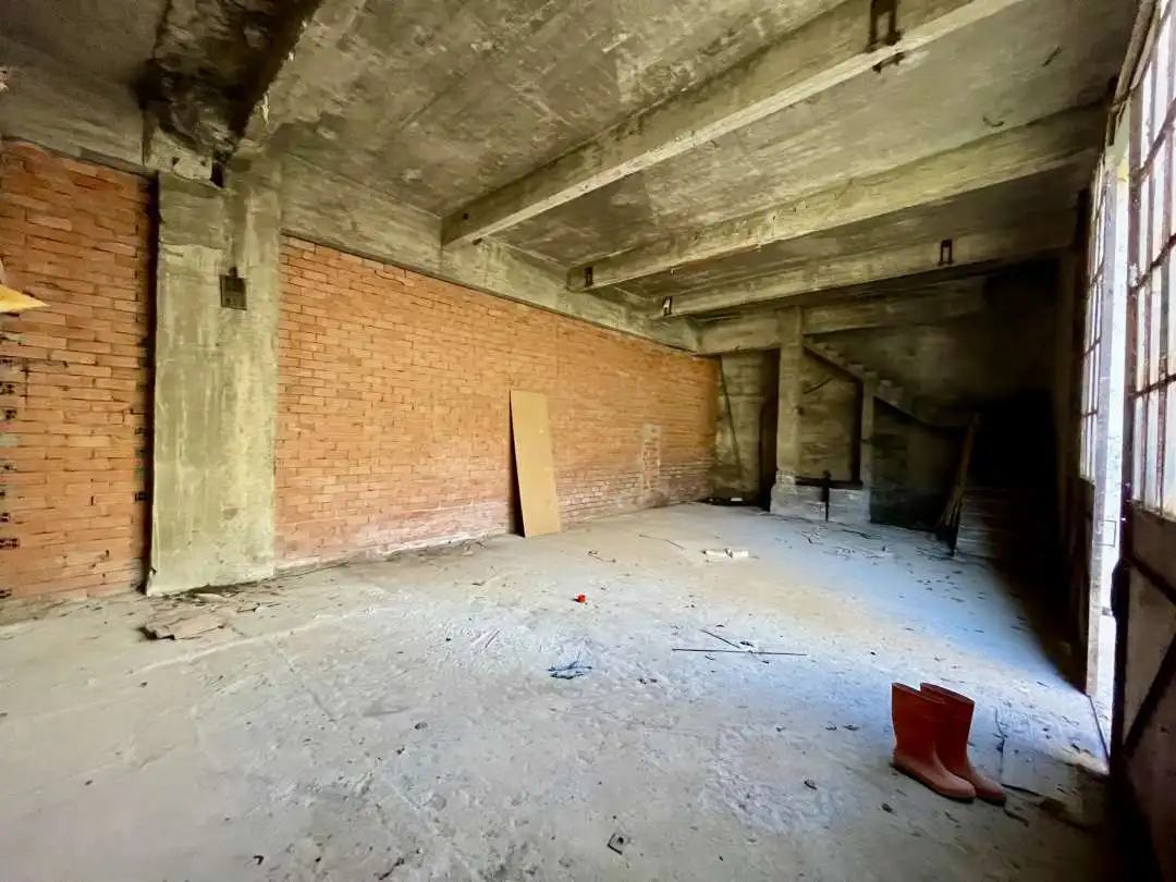 Nave industrial en venta en Osintxu Auzoa Barreiatua, imagen 3