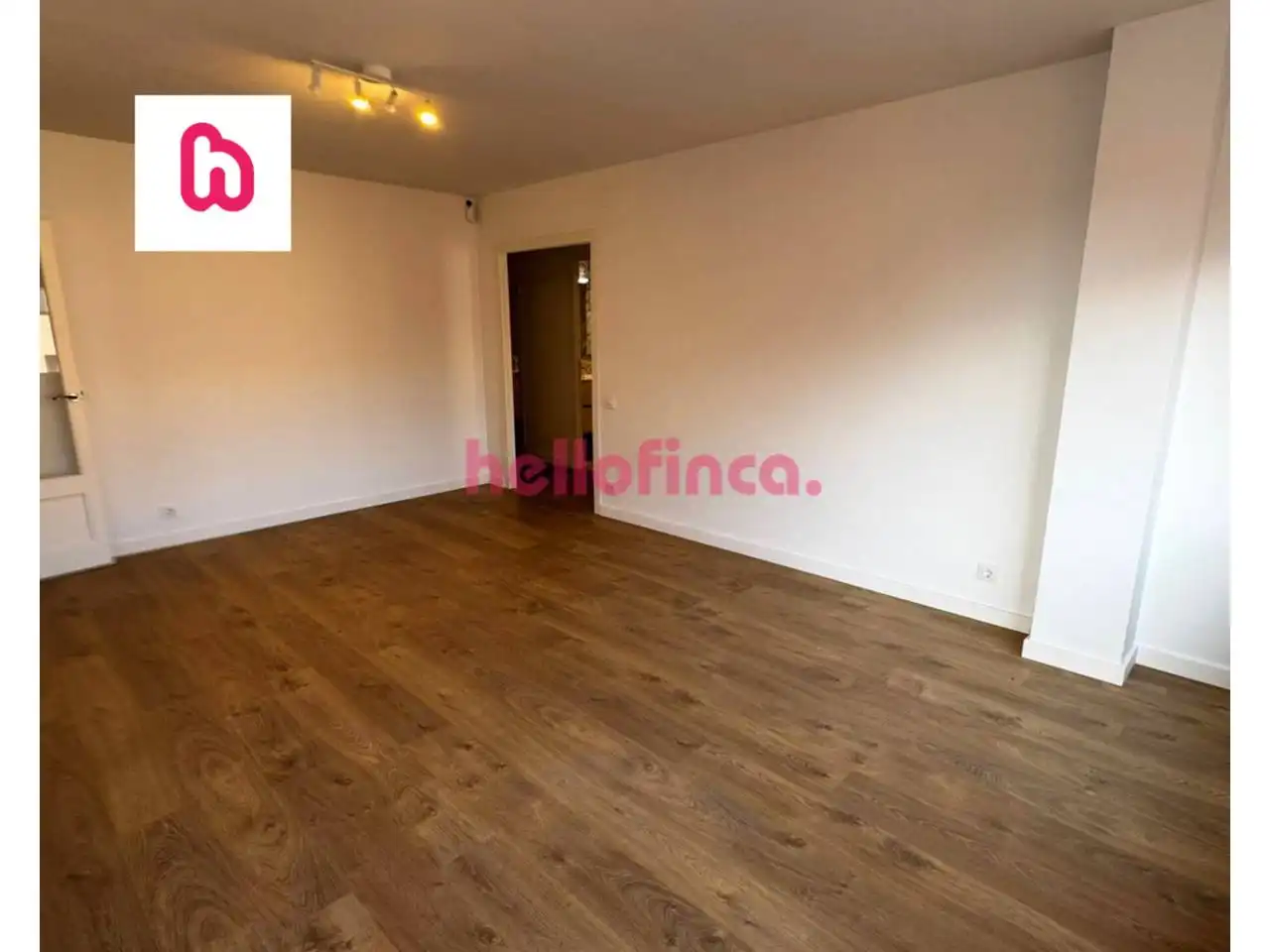 Dormitori de Pis en venda en Sant Feliu de Guíxols amb Aire condicionat, Calefacció i Parquet