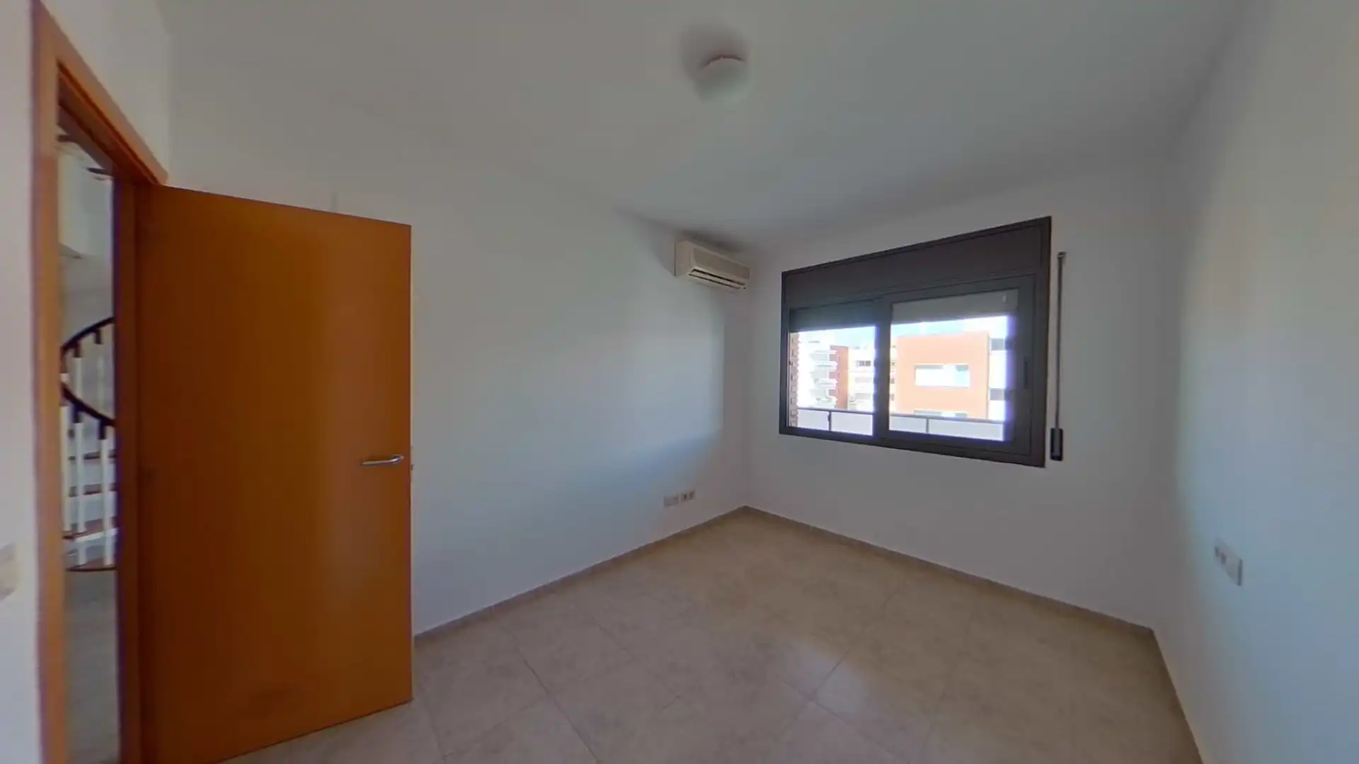 Habitación de Dúplex en venta en Lloret de Mar con Aire acondicionado y Terraza