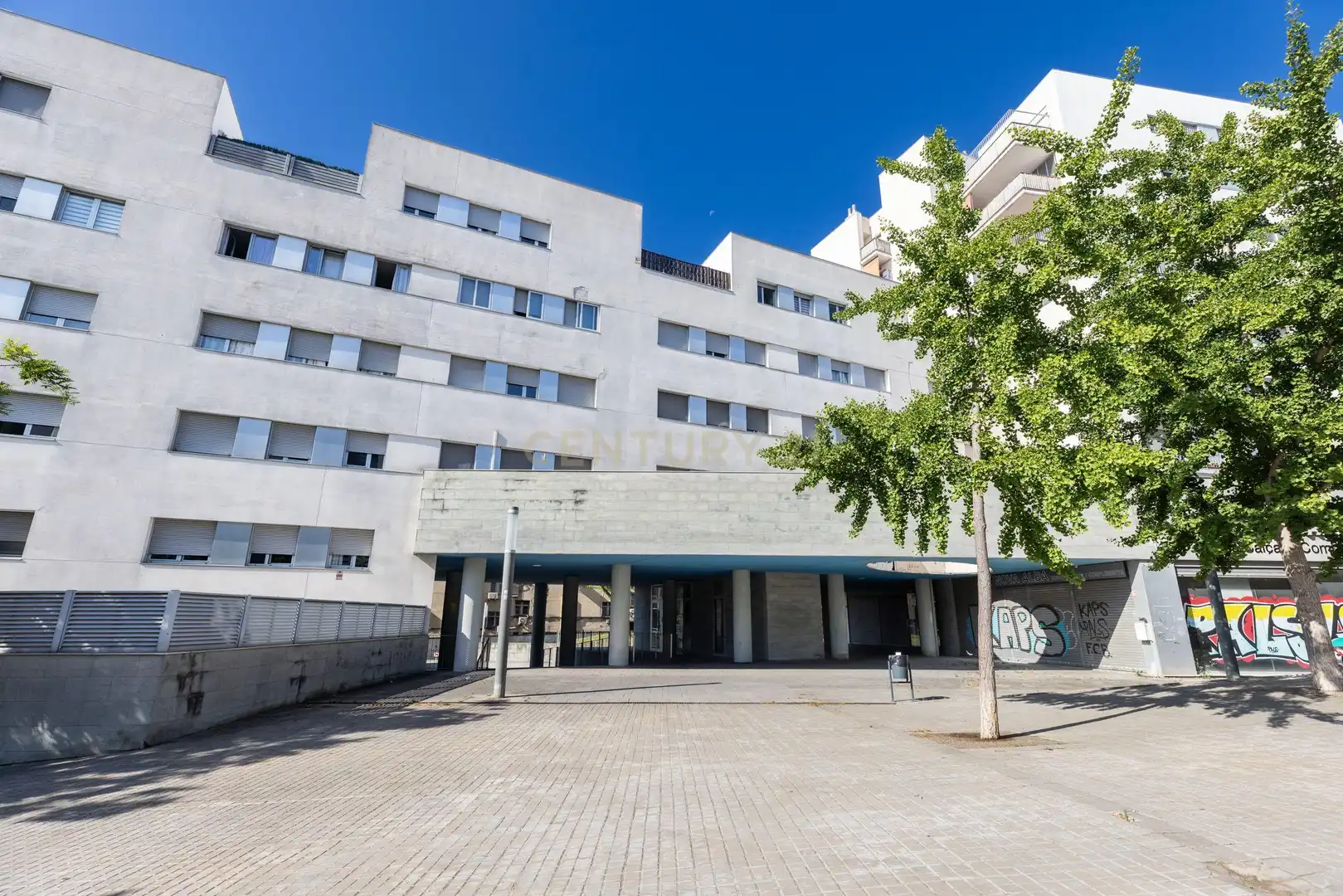 Vista exterior de Piso en venta en Parets del Vallès con Balcón