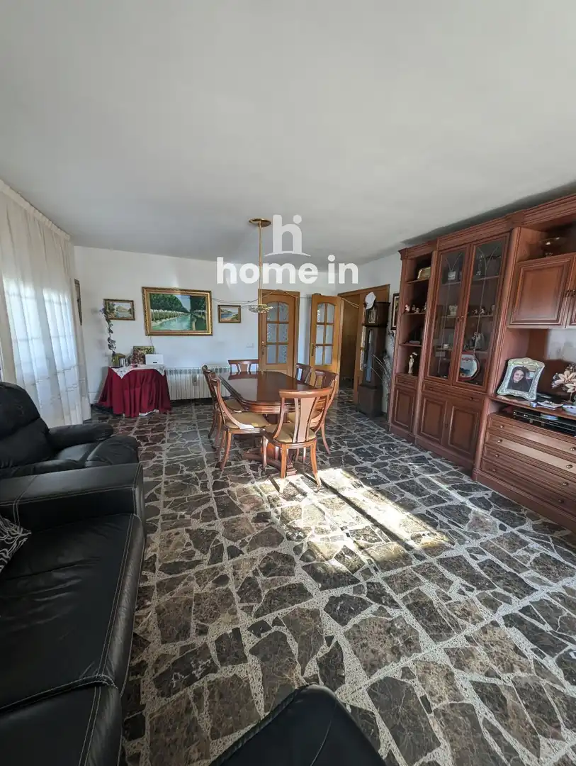 Comedor de Casa o chalet en venta en Sant Jaume d'Enveja con Aire acondicionado, Terraza y Trastero