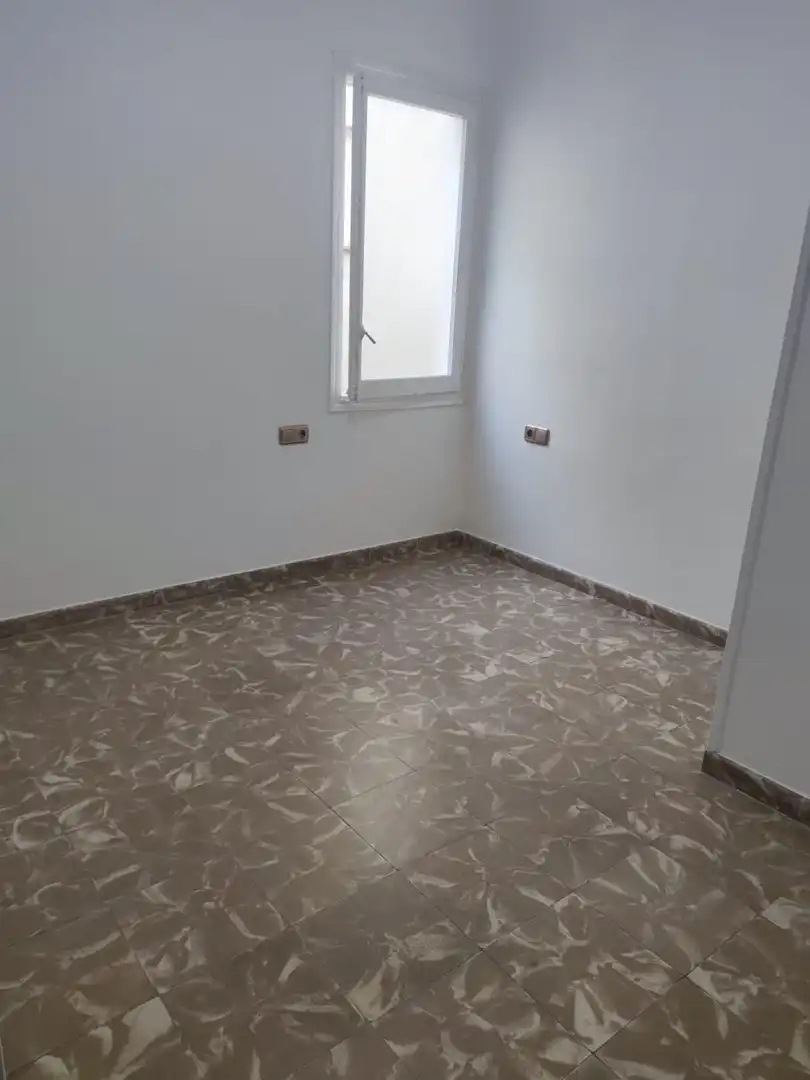 Flat for sale in Manresa  with Balcony