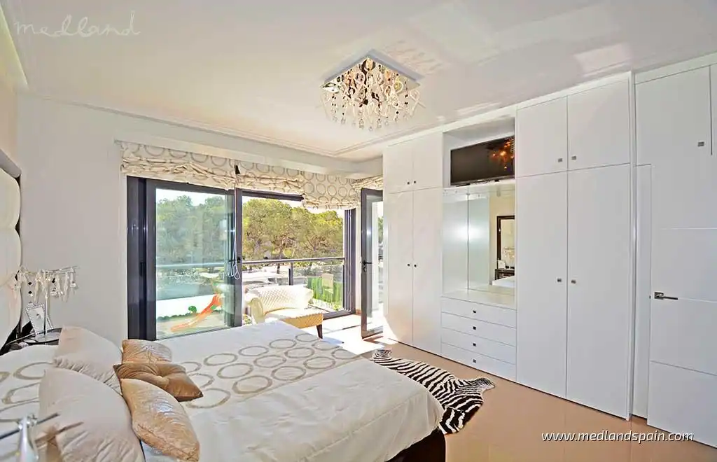 Chalet con piscina en venta en Orihuela Costa, imagen 9