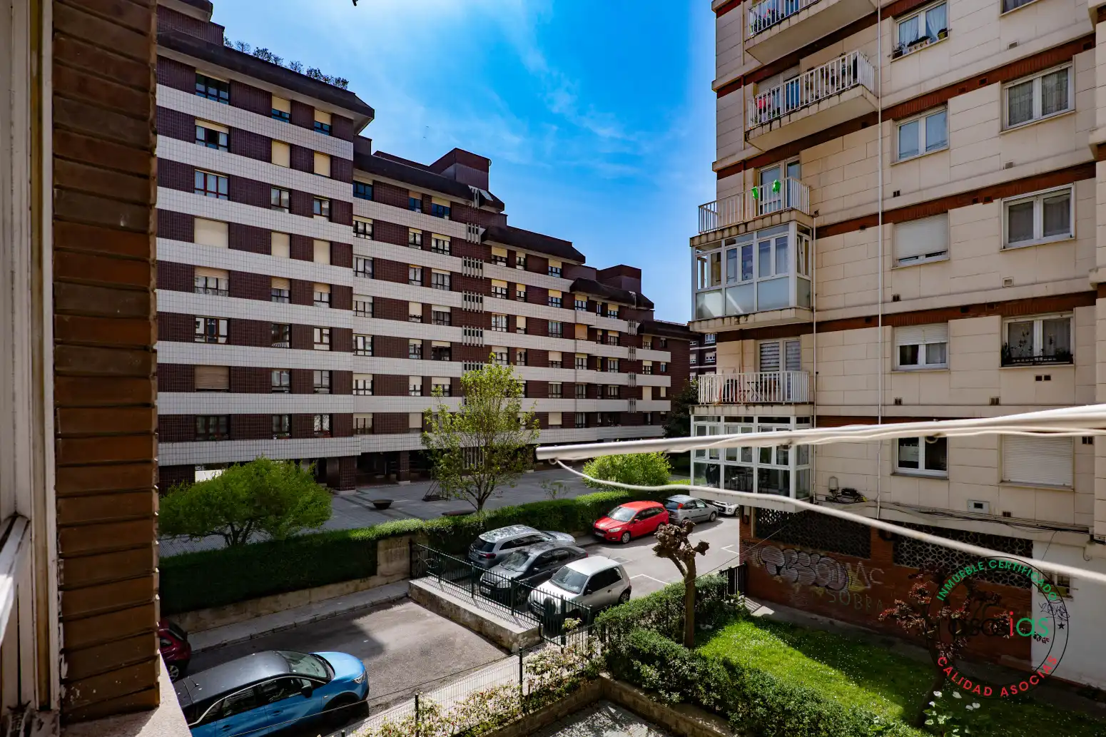 Vista exterior de Pis en venda en Gijón  amb Calefacció i Parquet