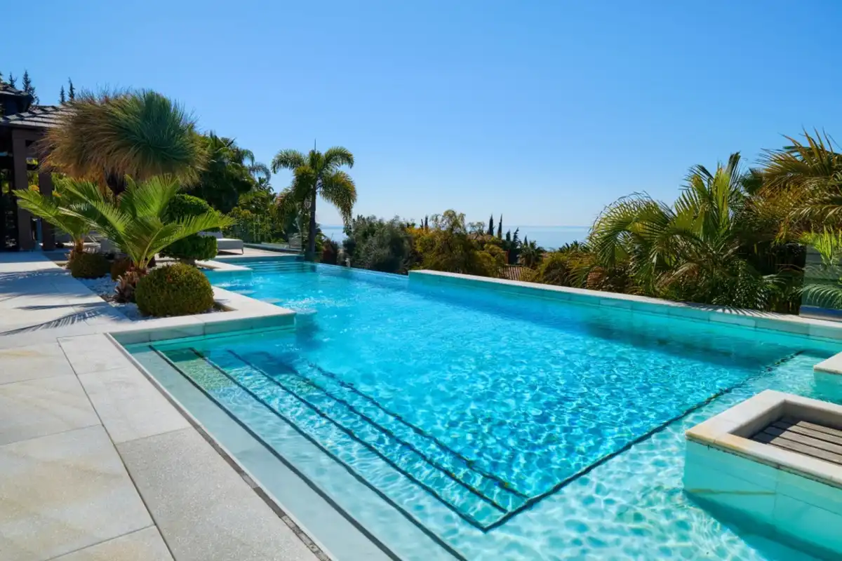 Casa con piscina en venta en Marbella Centro, imagen 3