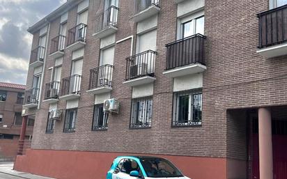 Exterior view of Flat for sale in Pinto  with Air Conditioner and Heating