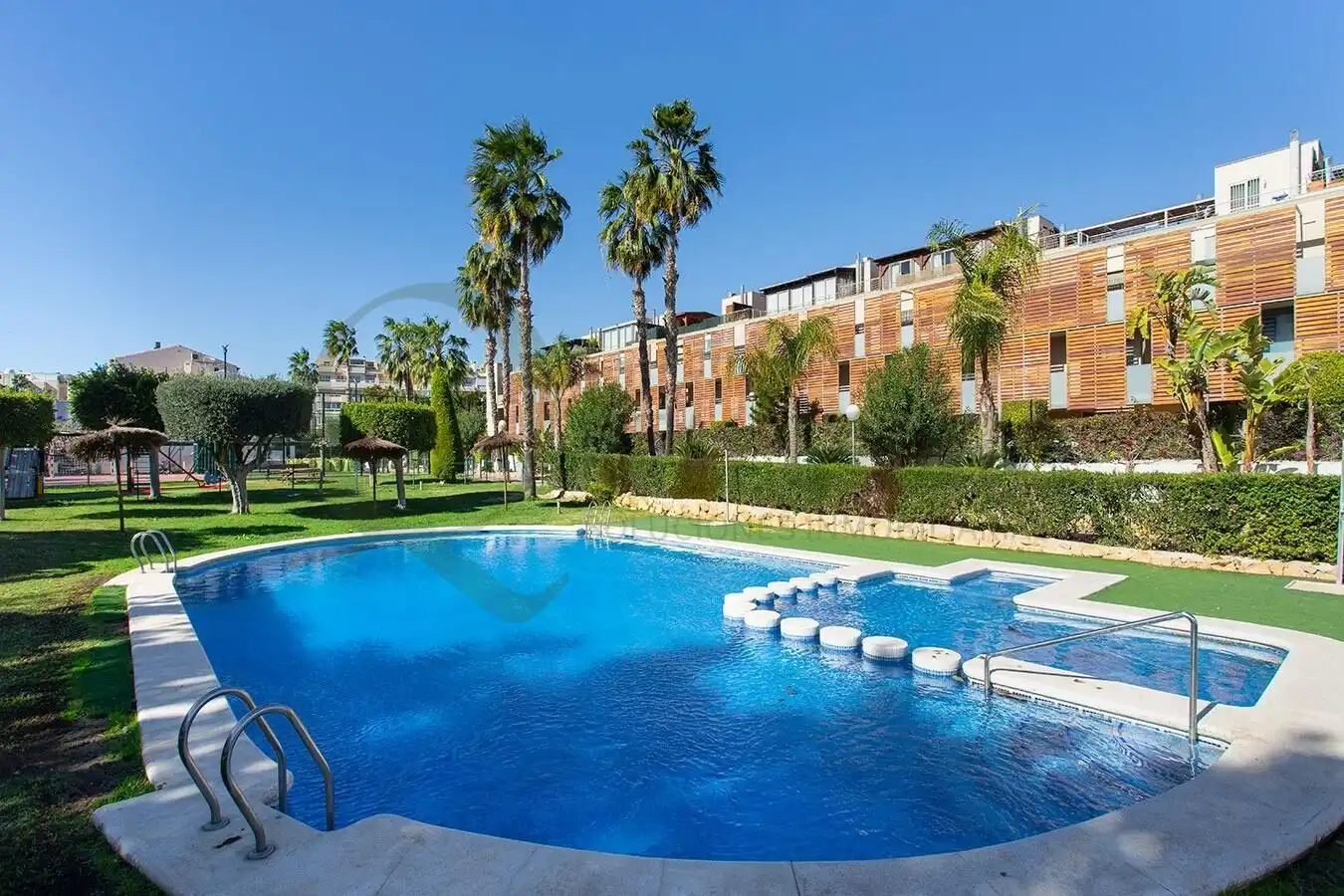 Bungalow mit Pool zum Verkauf in Calle Calle Pintor Fernando Soria, imagen 30