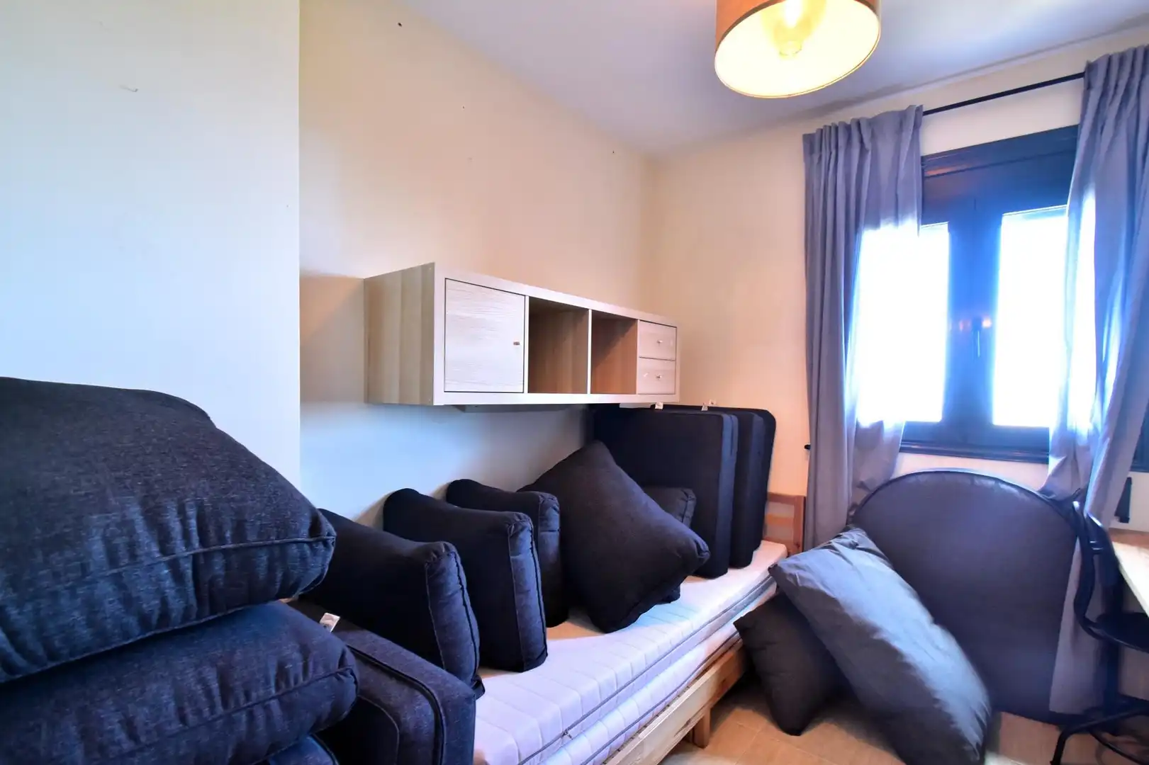 Habitación de Casa adosada de alquiler en San Cristóbal de la Laguna con Aire acondicionado, Calefacción y Jardín privado