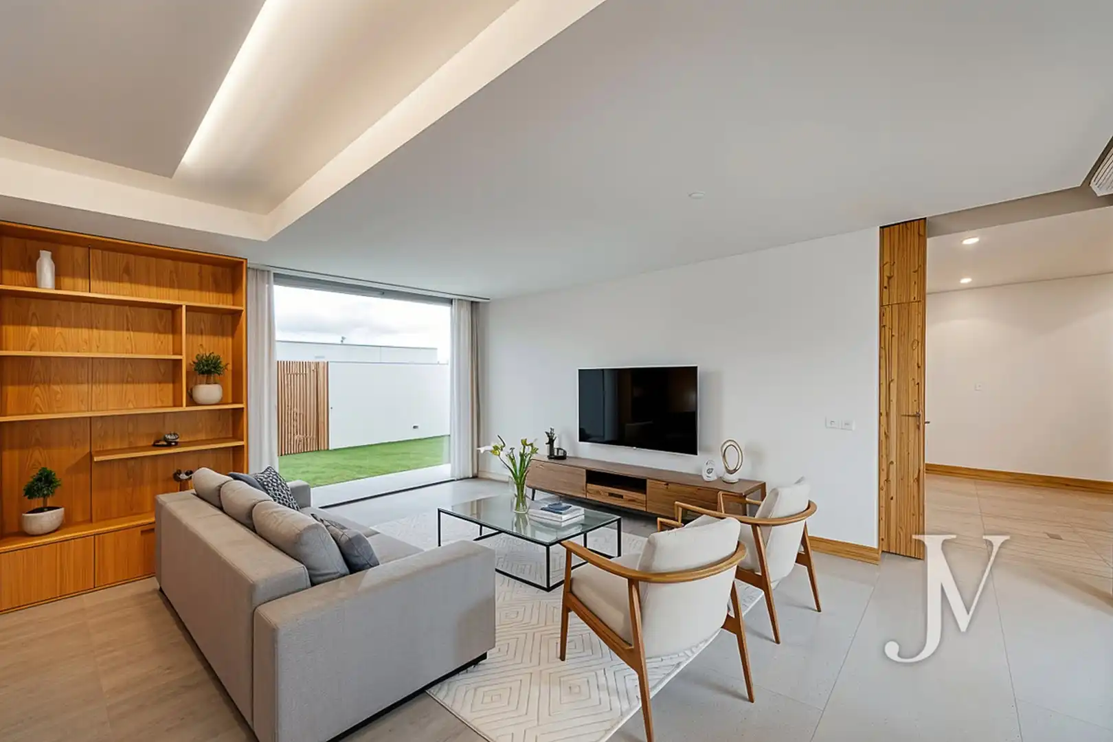 Sala de estar de Casa o chalet en venta en Boadilla del Monte con Aire acondicionado, Calefacción y Jardín privado