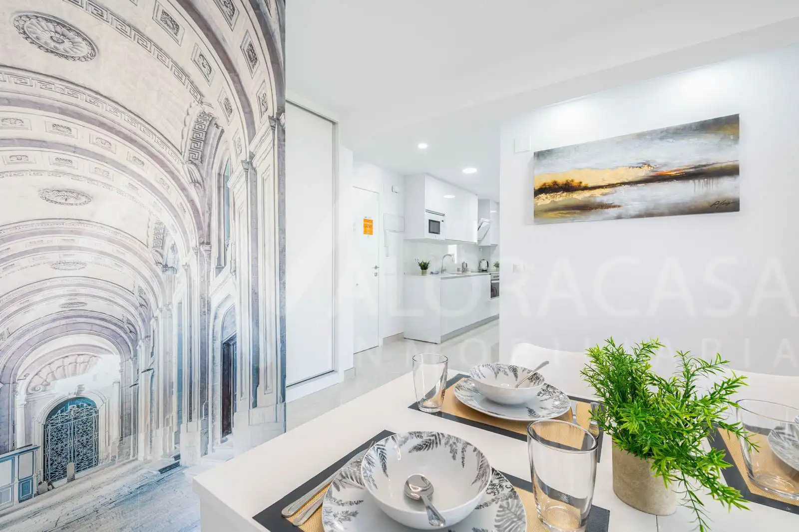 Flat for rent in Calle Orfila, Parque Ayala - Jardín de la Abadía - Huelín