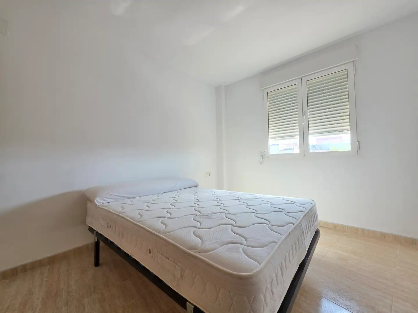 Bedroom of Flat for rent in Foios, Valencia