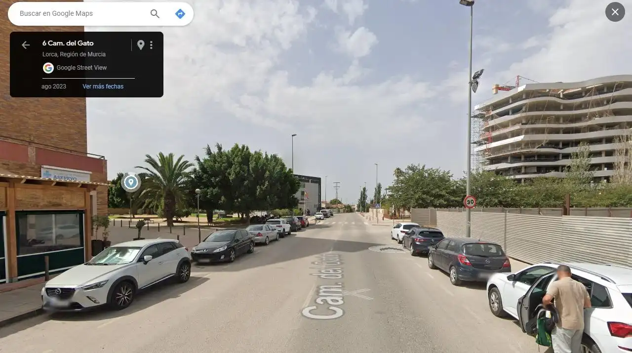 Vista exterior de Ático en venta en Lorca con Calefacción, Terraza y Balcón