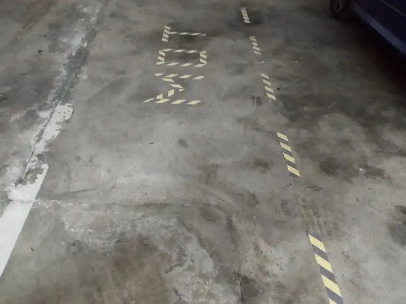 Motorradstellplatz zur Miete in Carrer d'Argeleta 4