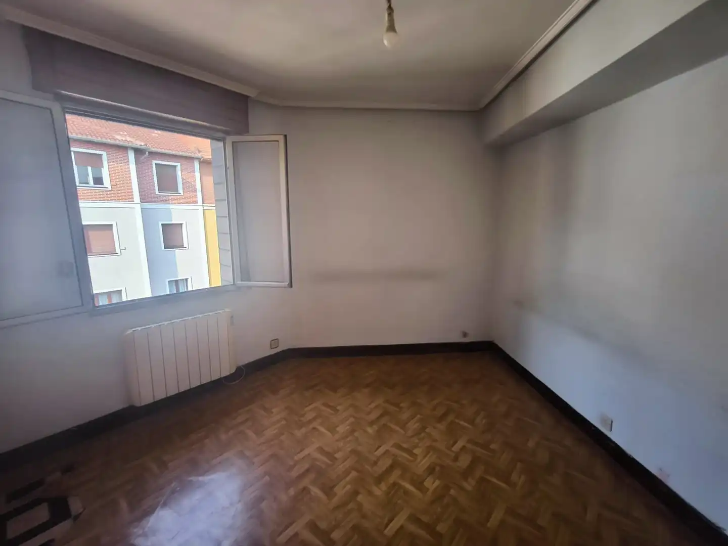 Dormitori de Pis en venda en Portugalete amb Calefacció