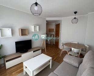 Living room of Flat to rent in Valverde del Majano  with Heating and Furnished