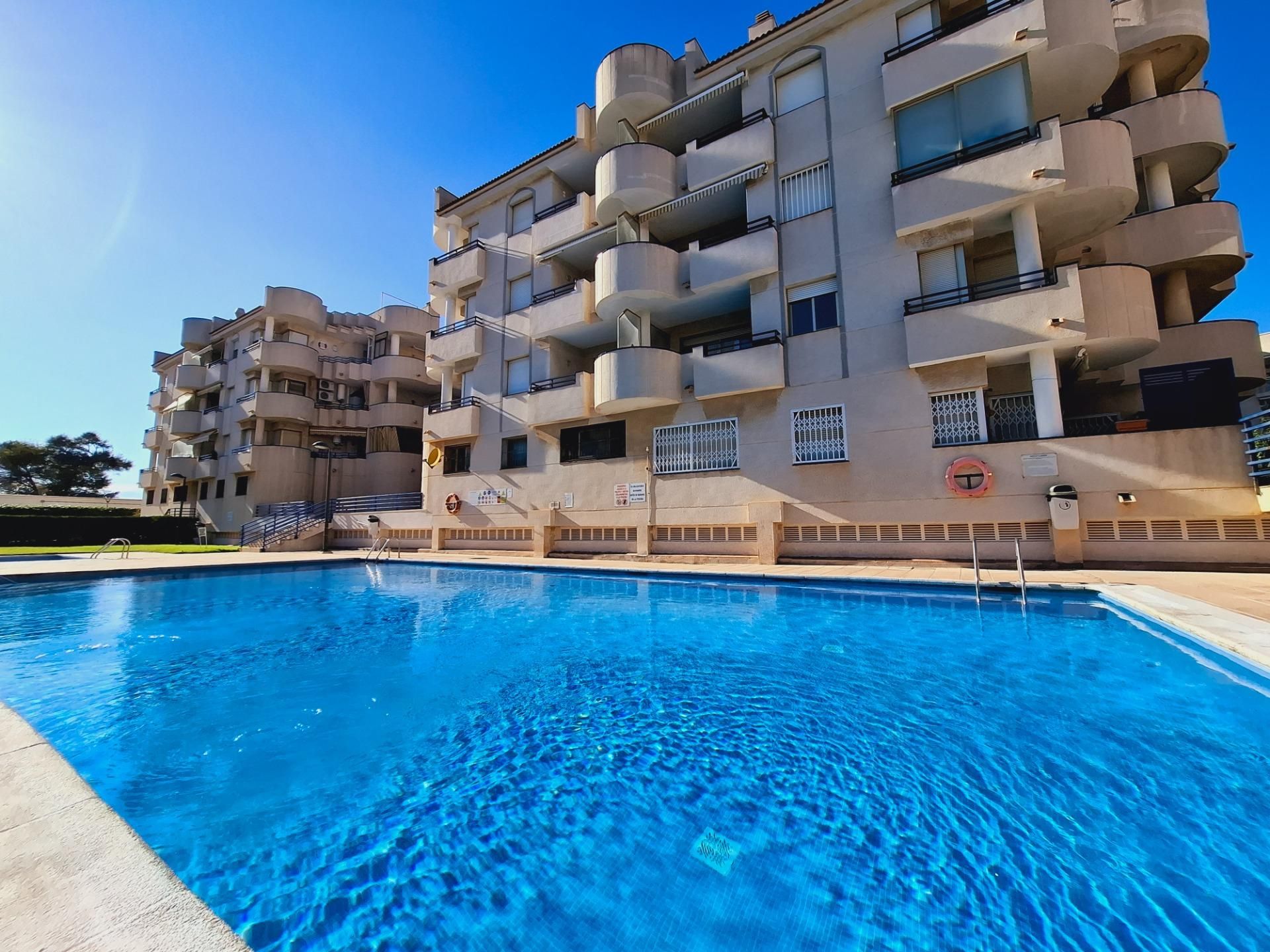 Swimming pool of Planta baja for sale in Cunit  with Heating, Terrace and Balcony