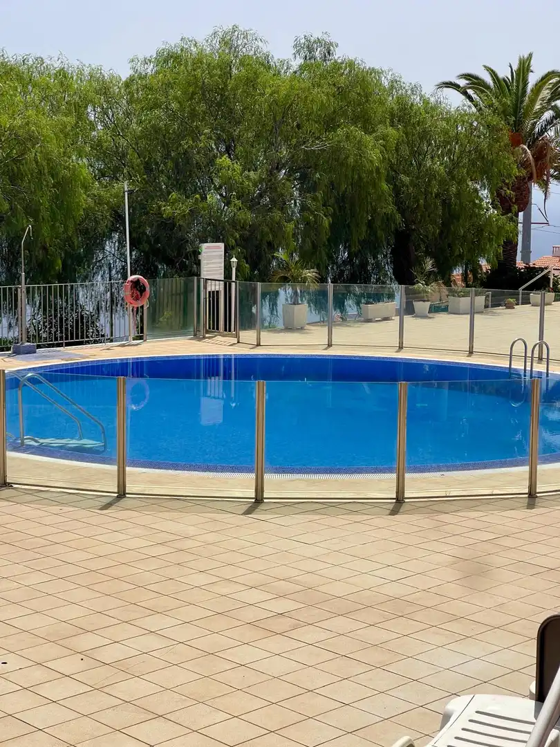 Swimming pool of Houses for rent in Radazul