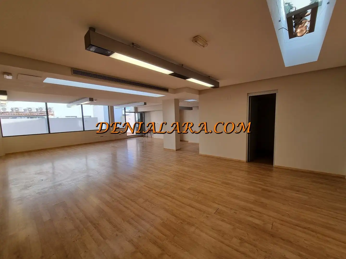 Local en venta en Ondara